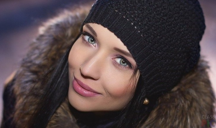 Absolutely no one who was in the minibus expected such a response from the girl to this man...